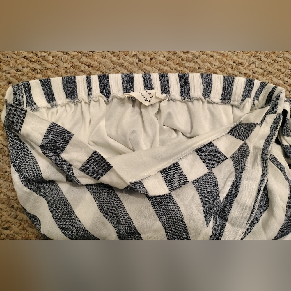 Striped Maxi Skirt - Picture 7 of 13